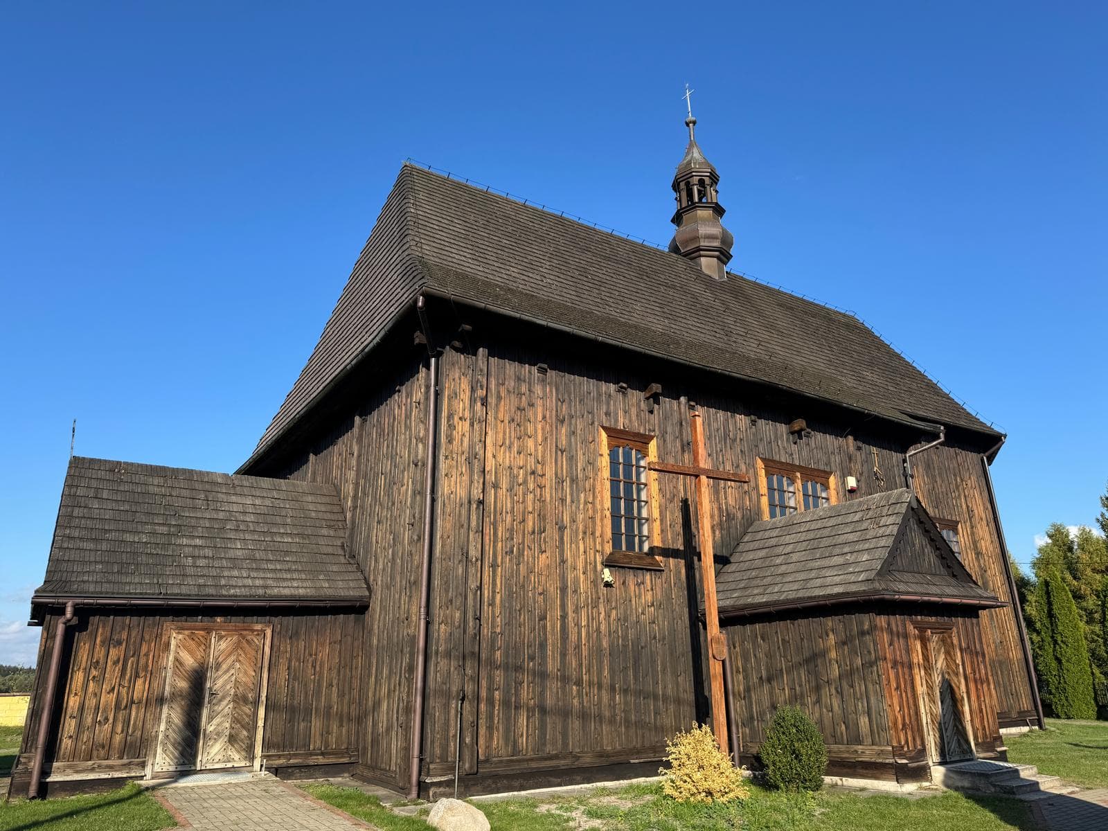 Parafia Rzymskokatolicka Matki Bożej Częstochowskiej w 29-135 Radków - zdjęcie 2
